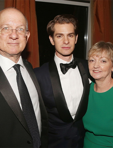 andrew garfield family 01